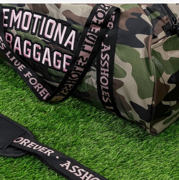 NWT Assholes Live Forever Duffle - Picture 2 of 3